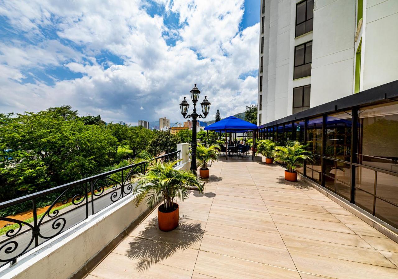 Hotel Cosmos Cali Exterior foto